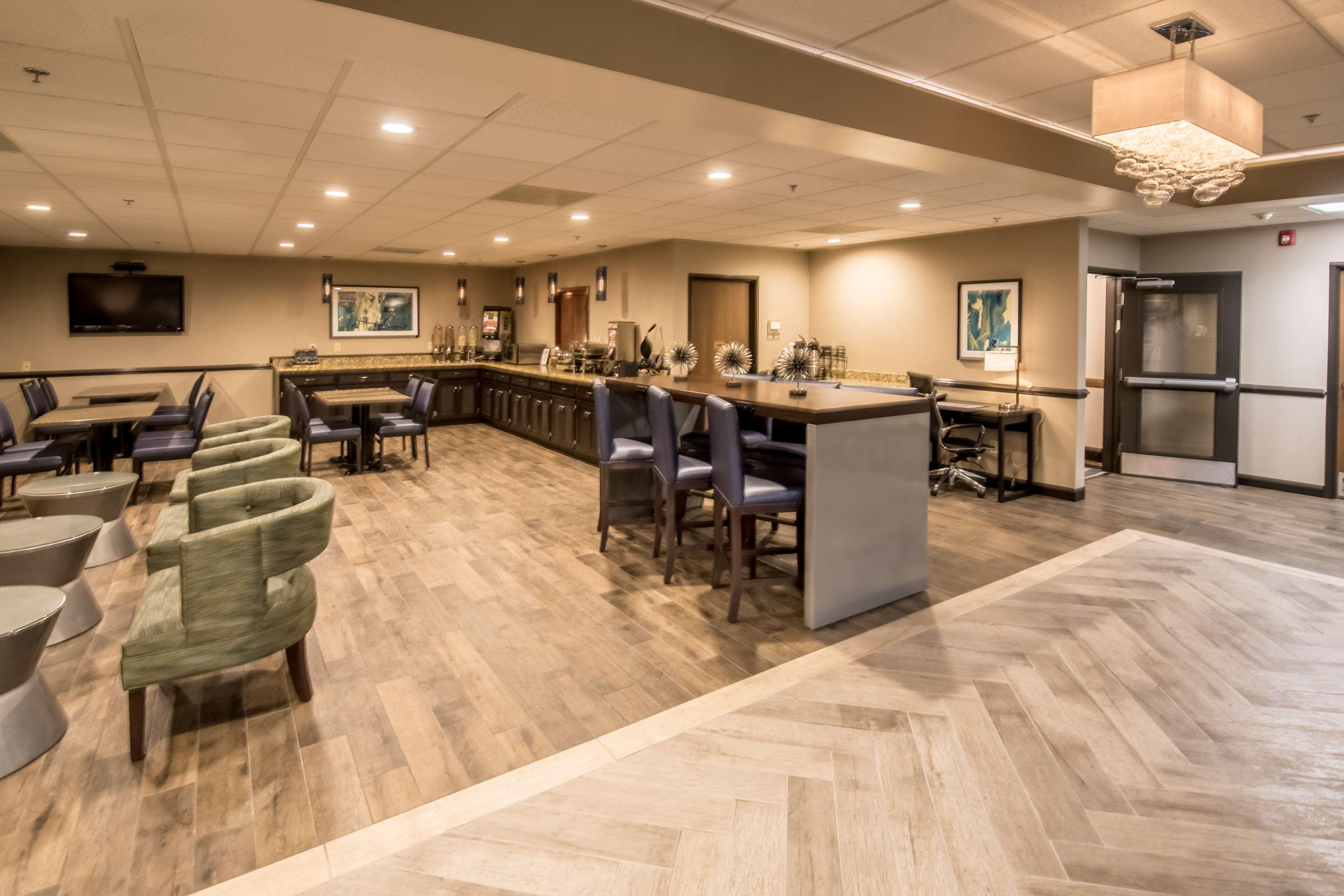 Best Western Augusta West Dış mekan fotoğraf