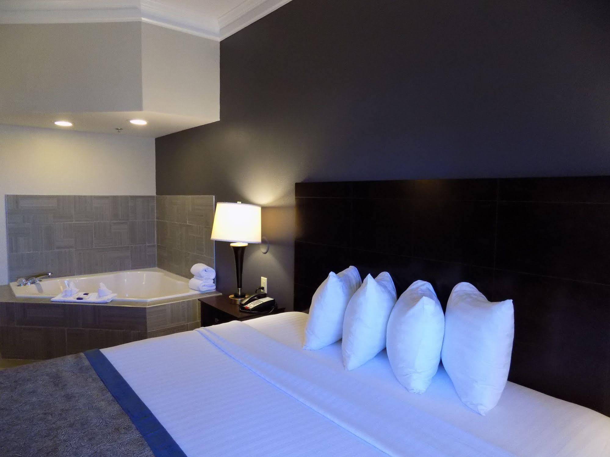Best Western Augusta West Dış mekan fotoğraf
