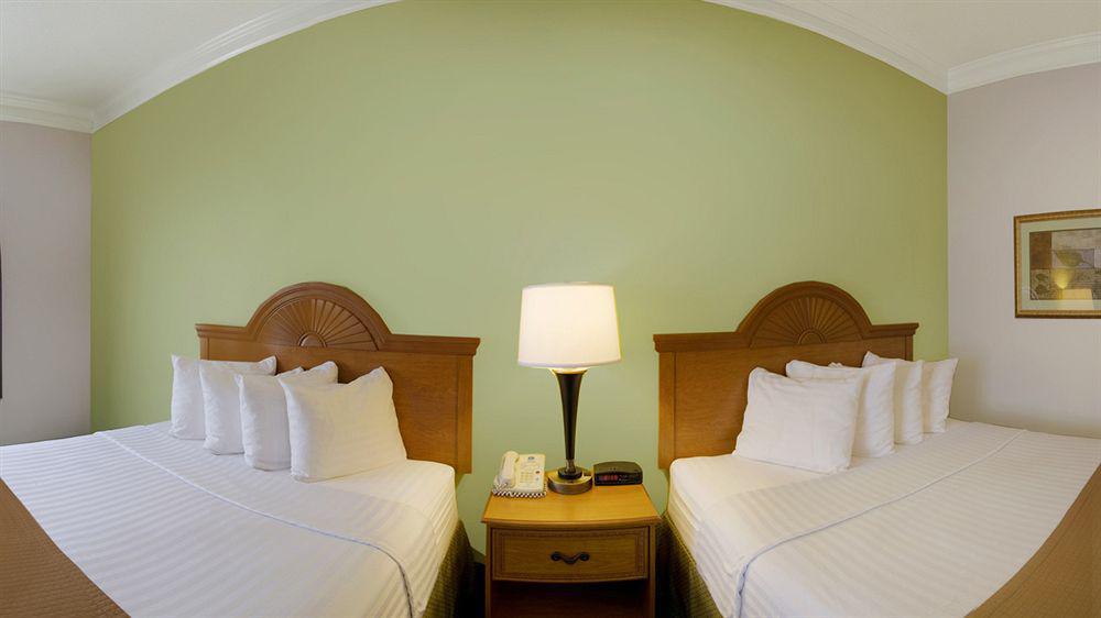 Best Western Augusta West Dış mekan fotoğraf